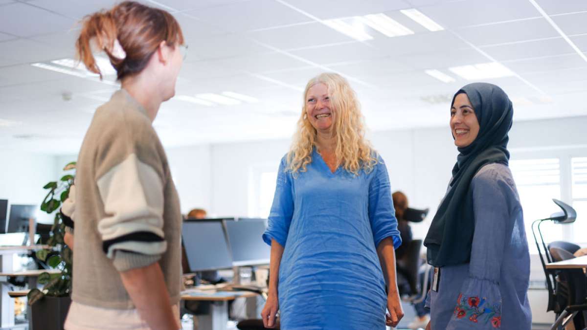 Tre ansatte i Shared Service Centre (SSC) HR og Lønn. 